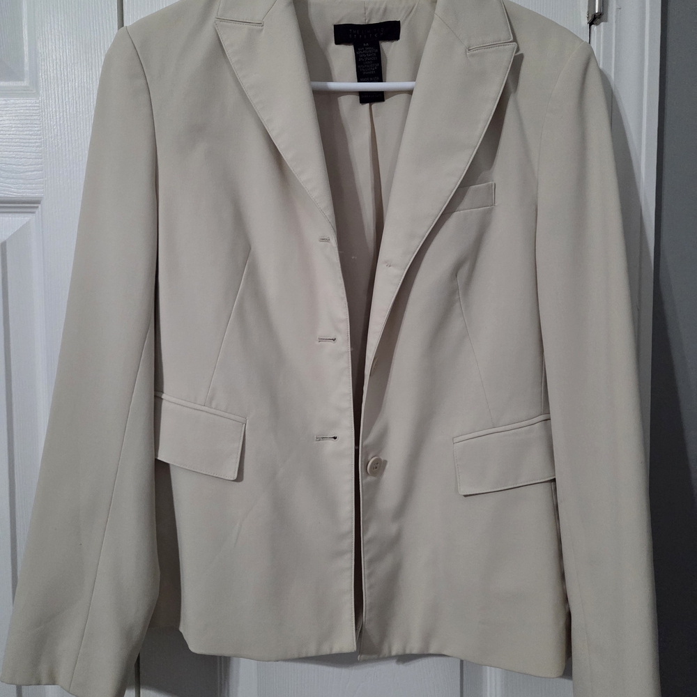 Limited Stretch Suit Set